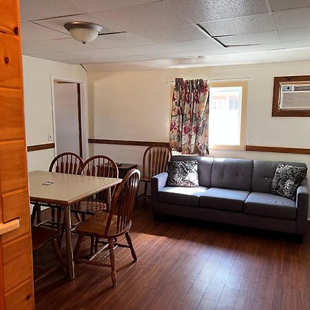 Saga Resort Wasaga Beach Exterior foto
