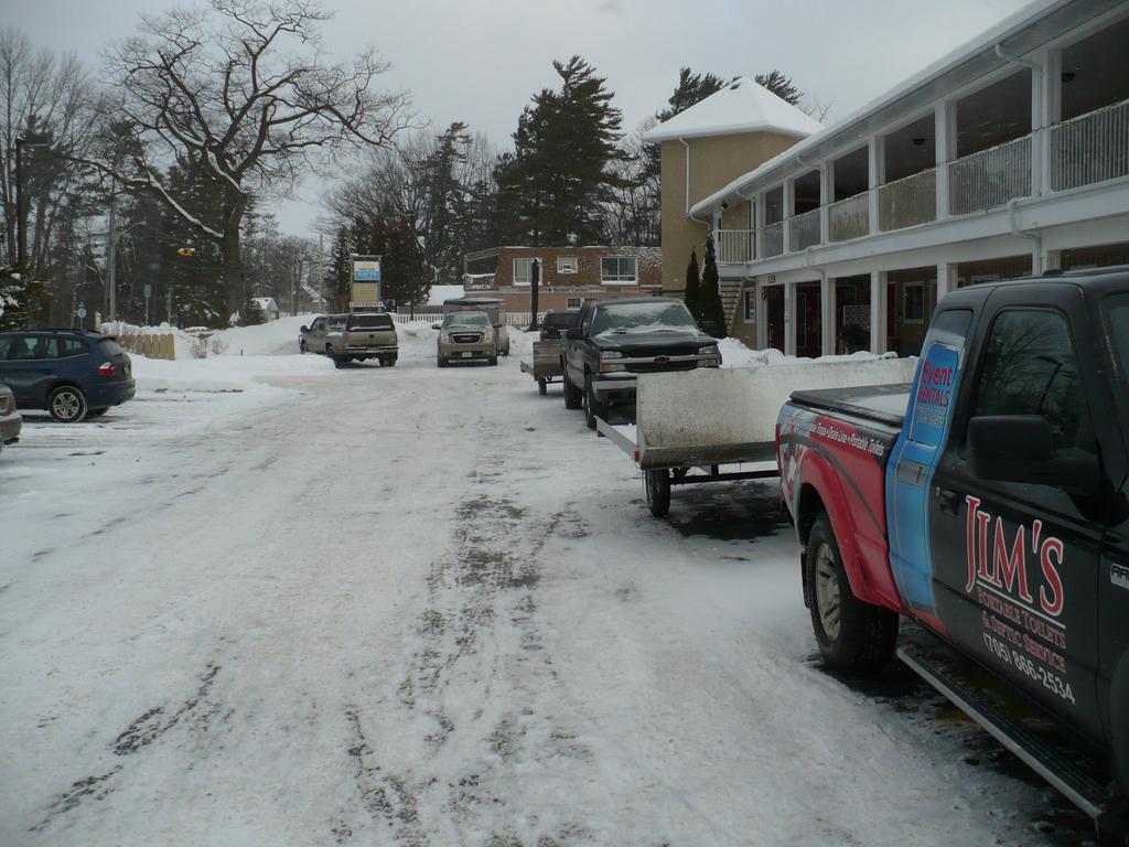 Saga Resort Wasaga Beach Exterior foto